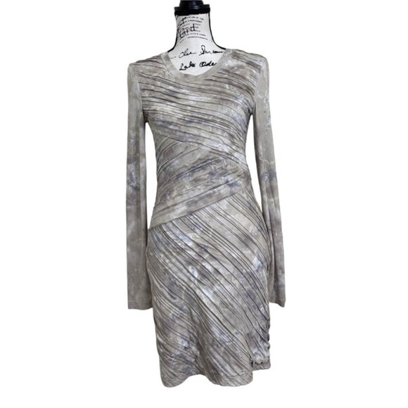 Torn by Ronny Kobo Women's Dress Pleated Patterned Long Sleeve Gray Beige Small - Picture 1 of 8